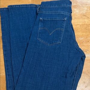 Levi's Women's Straight Leg Blue Jeans